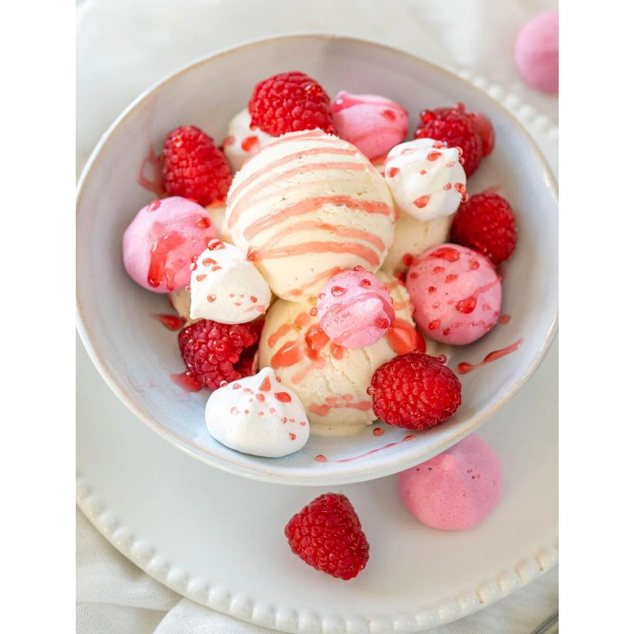 London Apron Vanilla Plant Based Meringues 23gm - Image 2