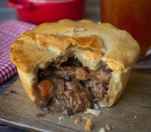 Mud Premium Steak & Ale Pie 270gm (Retail) TO ORDER ONLY